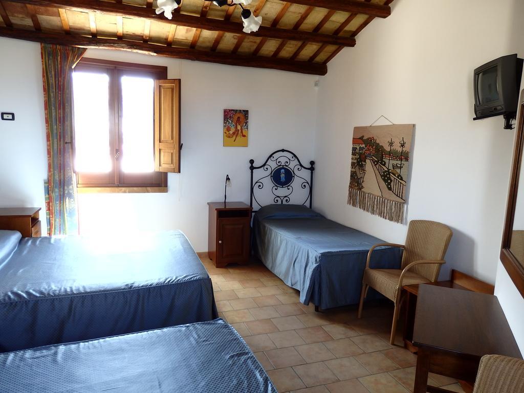 Baglio Cofano Rooms & Relax Custonaci Bagian luar foto