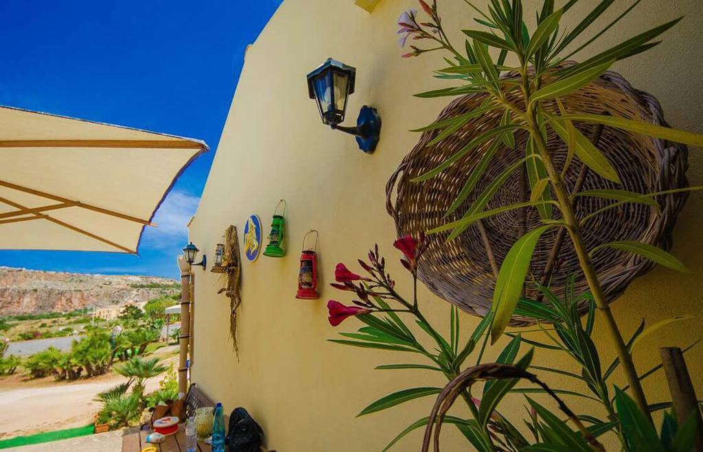 Baglio Cofano Rooms & Relax Custonaci Bagian luar foto